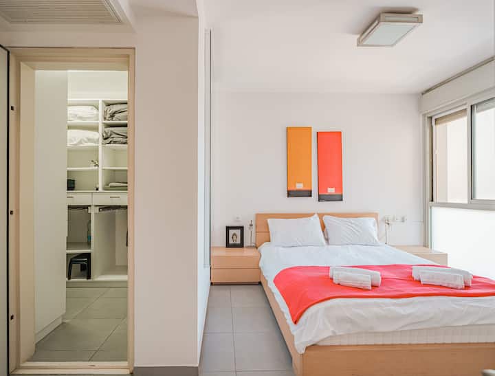 Bedroom with large bed