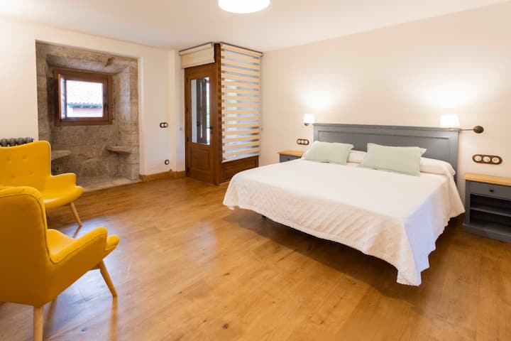 Casa Rural En Llanes Para 12 Personas - Llanes