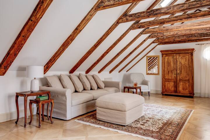 Nerudova 211 managed Airbnb listing 1
