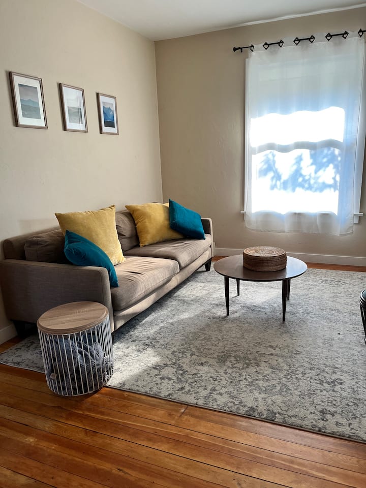 Big 3 Bedroom Home, Bike To Downtown Missoula - ミズーラ, MT