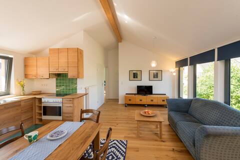 Top performing Airbnb: Lovely apartment with garden in Radolfzell Am Bodensee