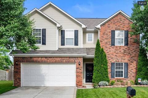 Grand Park minutes away Sleeps 13, 11 beds