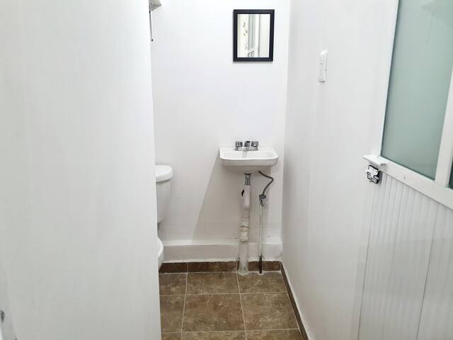 Piso de 5 habitaciones ideal viajeros Roma norte gallery image 5