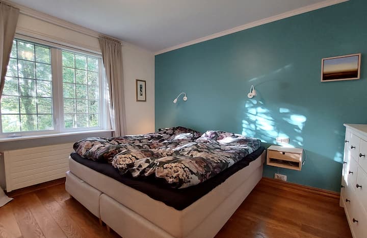 ห้องนอนใหญ่ 