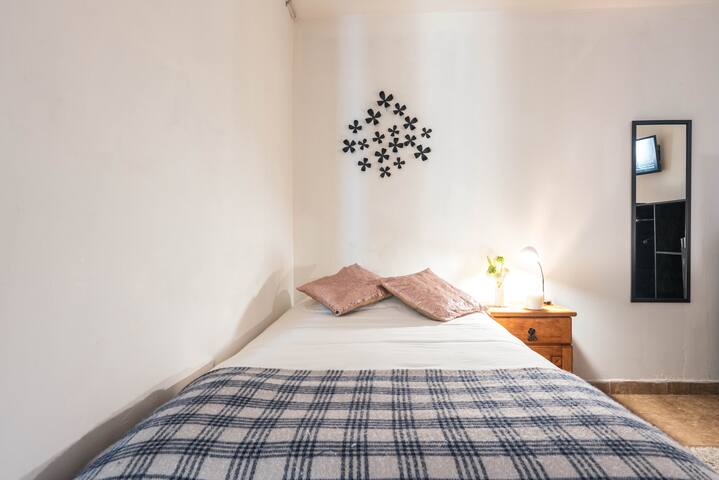 Piso de 5 habitaciones ideal viajeros Roma norte gallery image 3