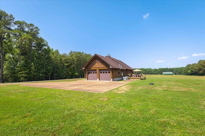 Cozy Cabin @James River; Live/Work/Play Experience