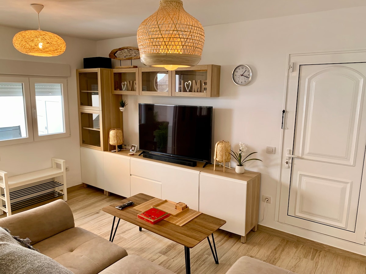 Top performing Airbnb: Exclusive and relaxing apartment in Playa Honda in San Bartolomé