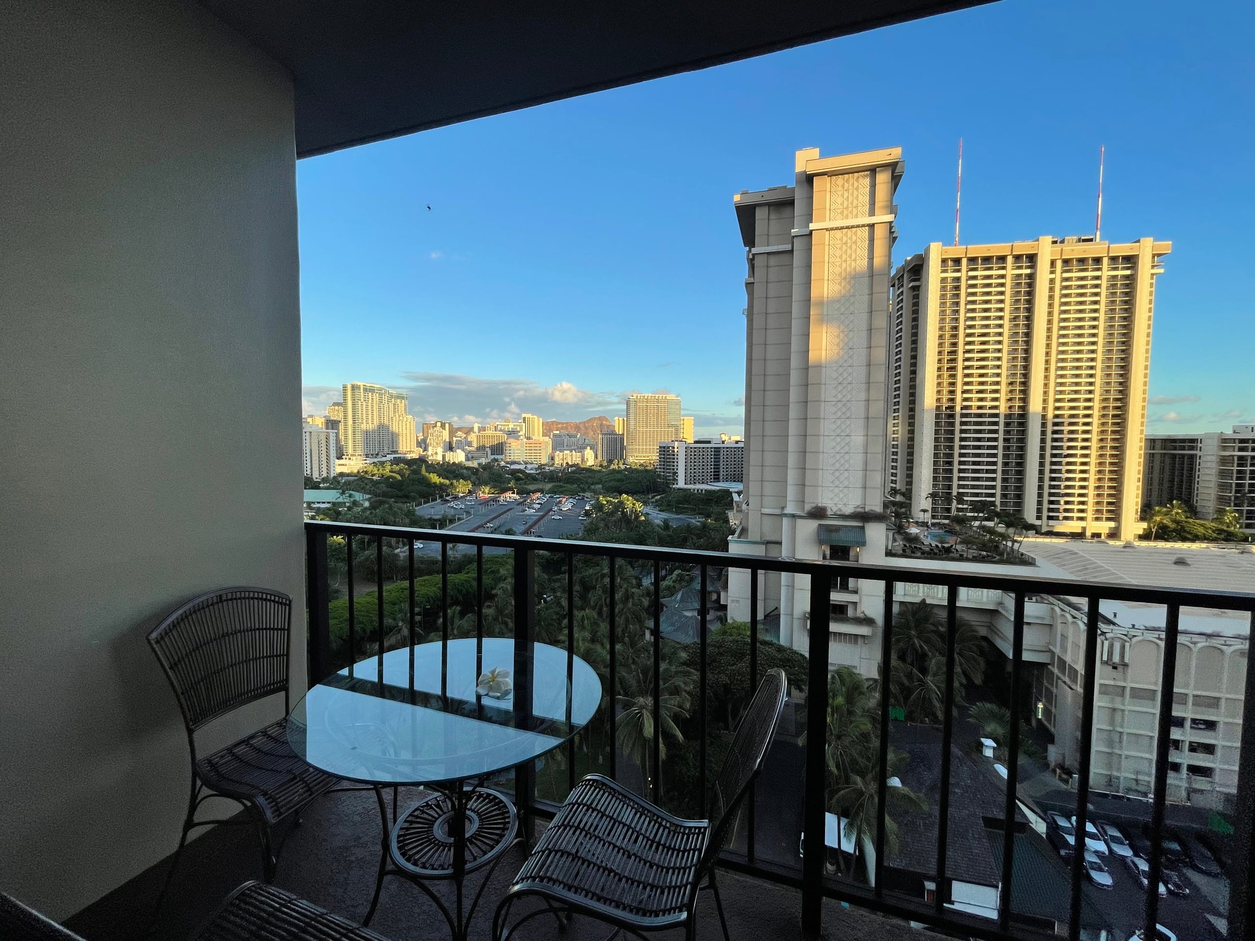 Hotel in Honolulu · ★4.92 · Studio · 2 beds · 1 private bath - Image 9