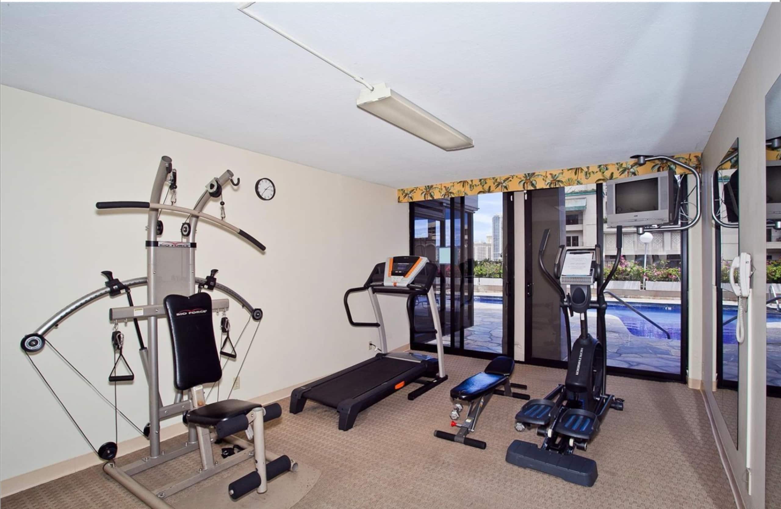 Hotel in Honolulu · ★4.92 · Studio · 2 beds · 1 private bath - Image 11