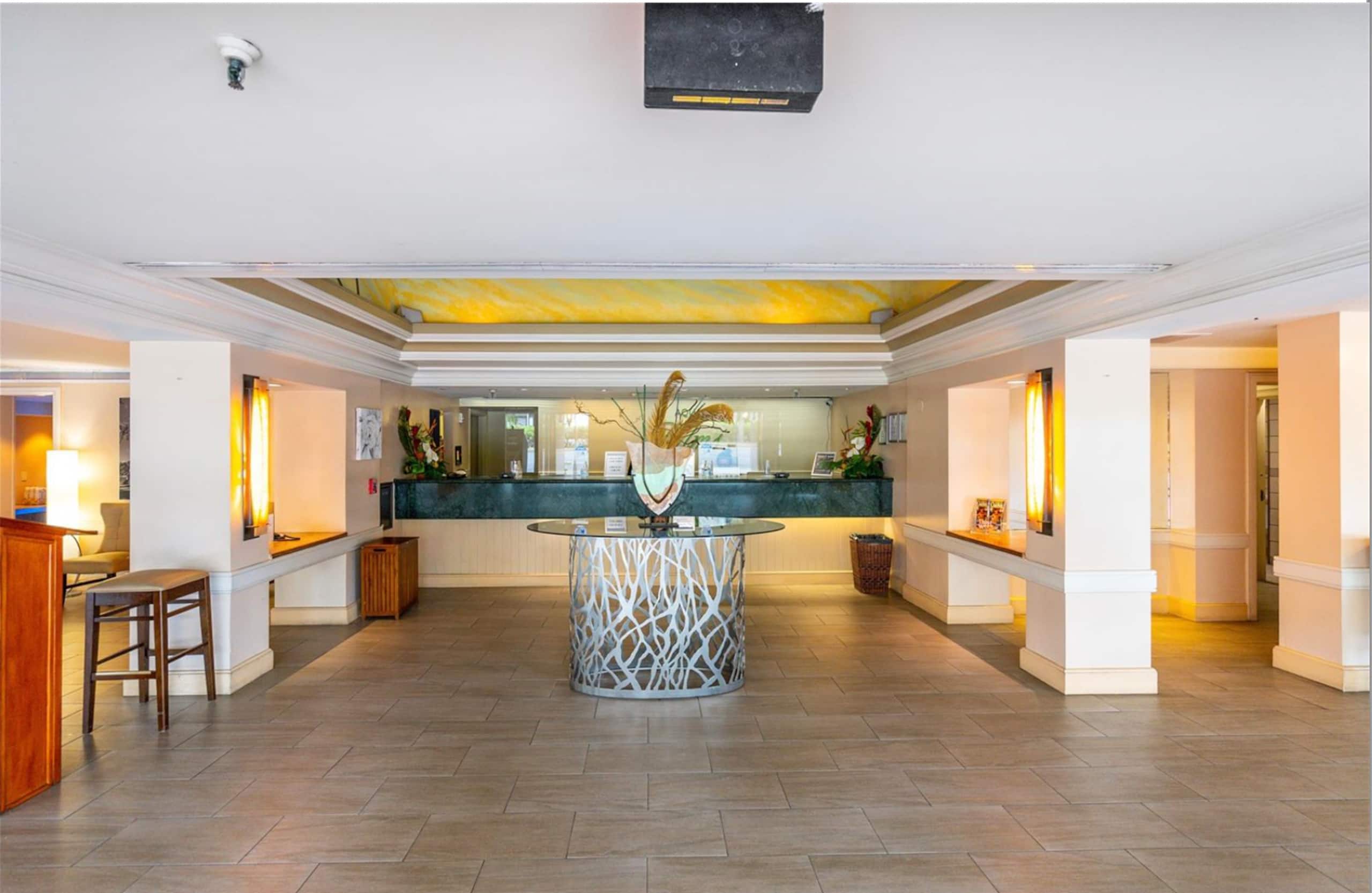 Hotel in Honolulu · ★4.92 · Studio · 2 beds · 1 private bath - Image 13