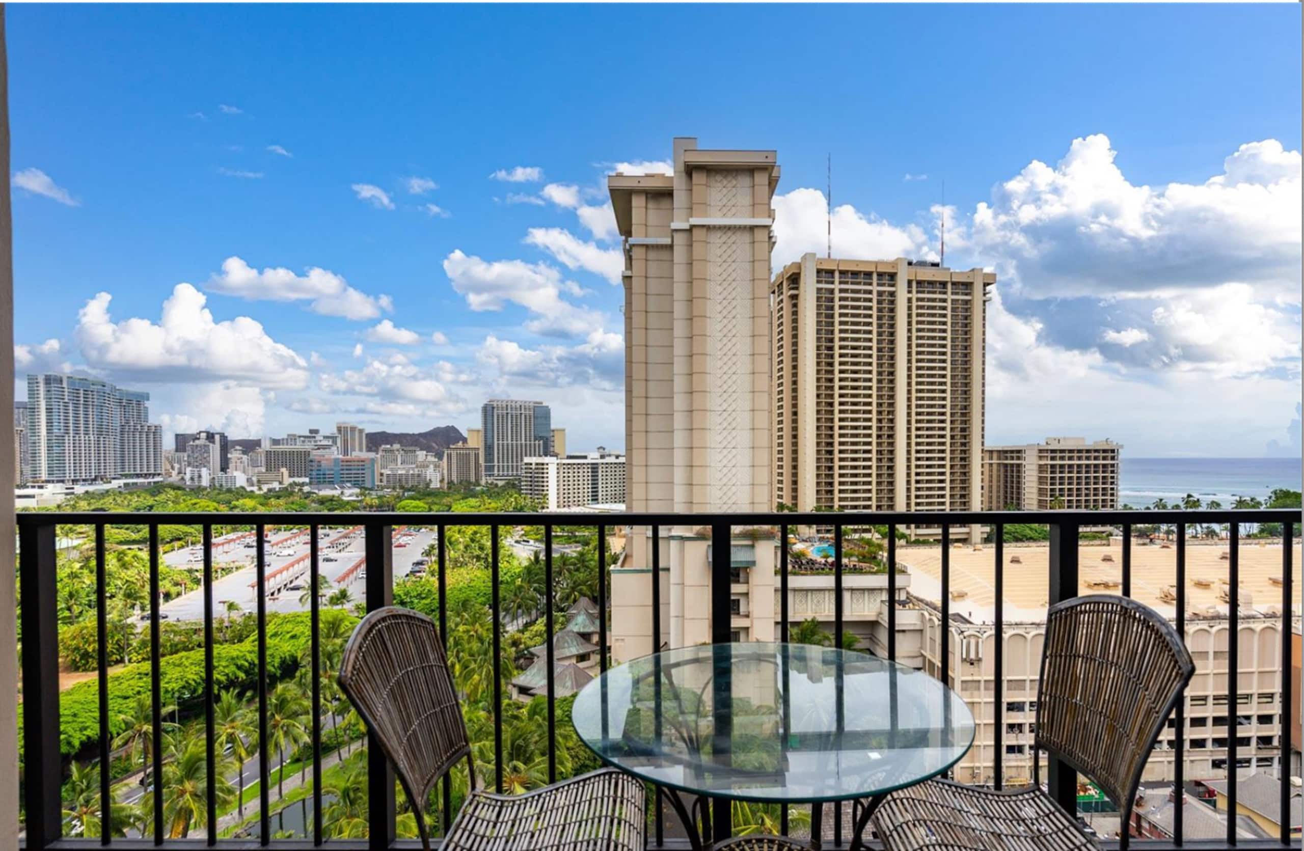 Hotel in Honolulu · ★4.92 · Studio · 2 beds · 1 private bath - Image 5