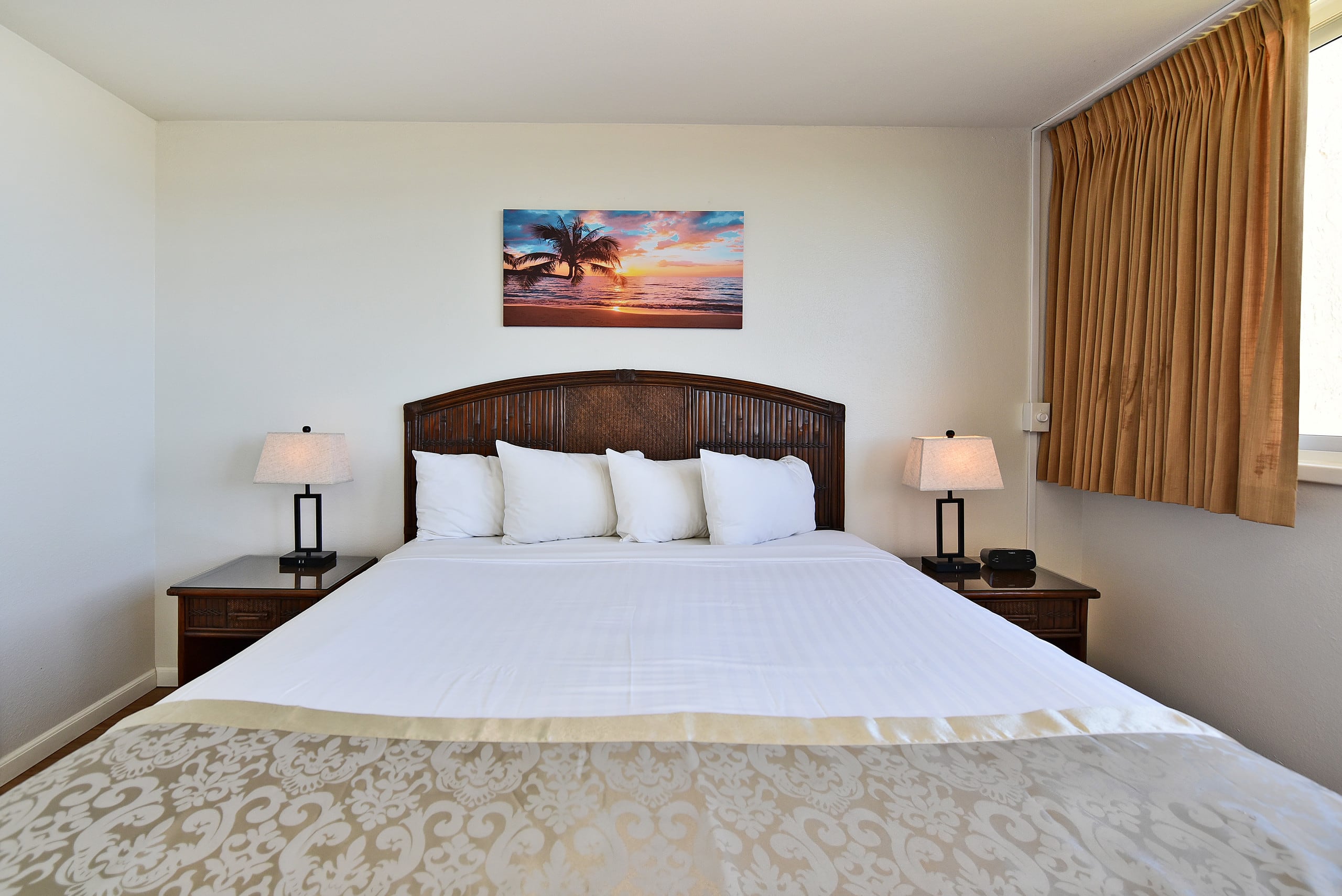 Condo in Lahaina · ★4.85 · 1 bedroom · 2 beds · 1 bath - Image 17