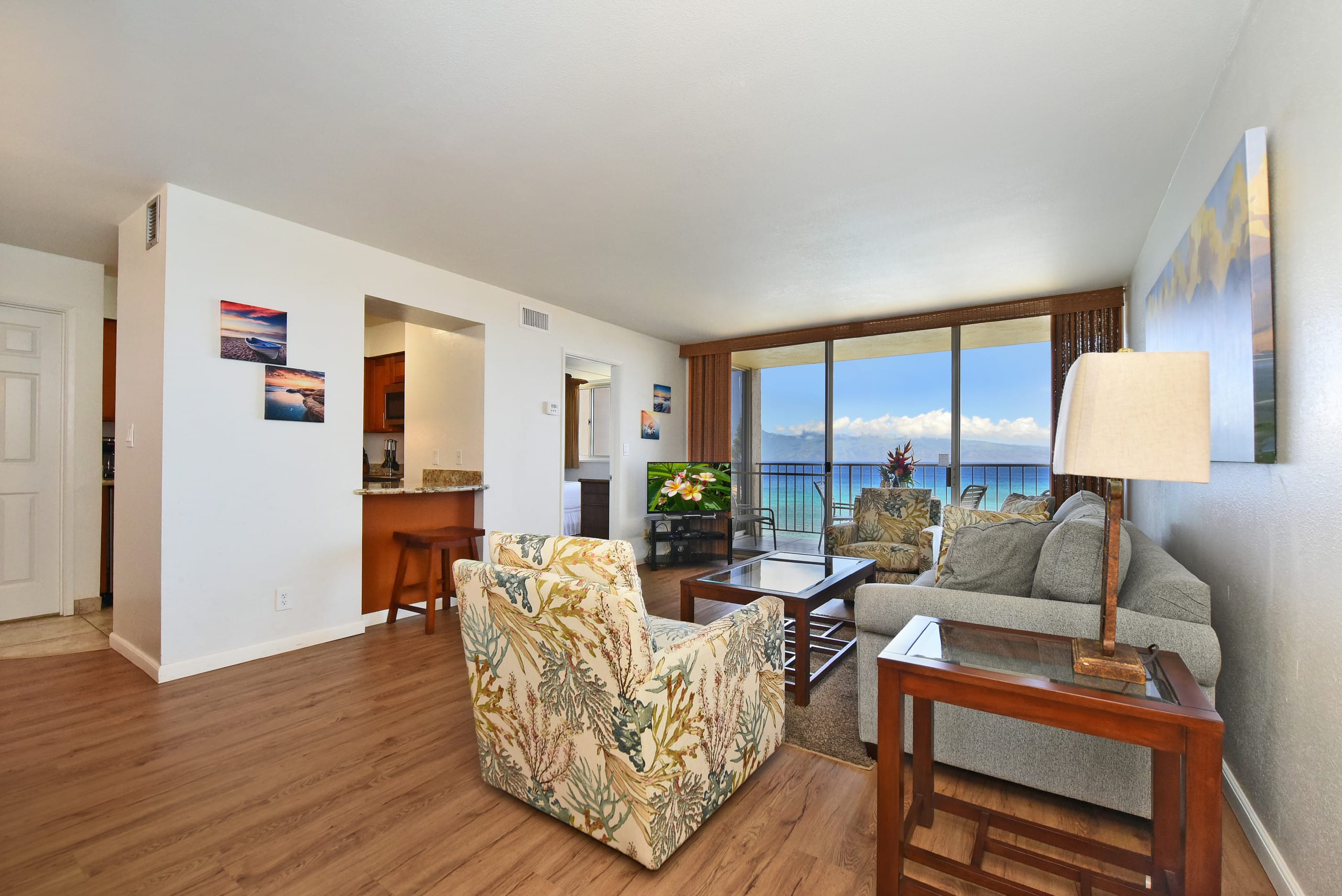 Condo in Lahaina · ★4.85 · 1 bedroom · 2 beds · 1 bath - Image 26