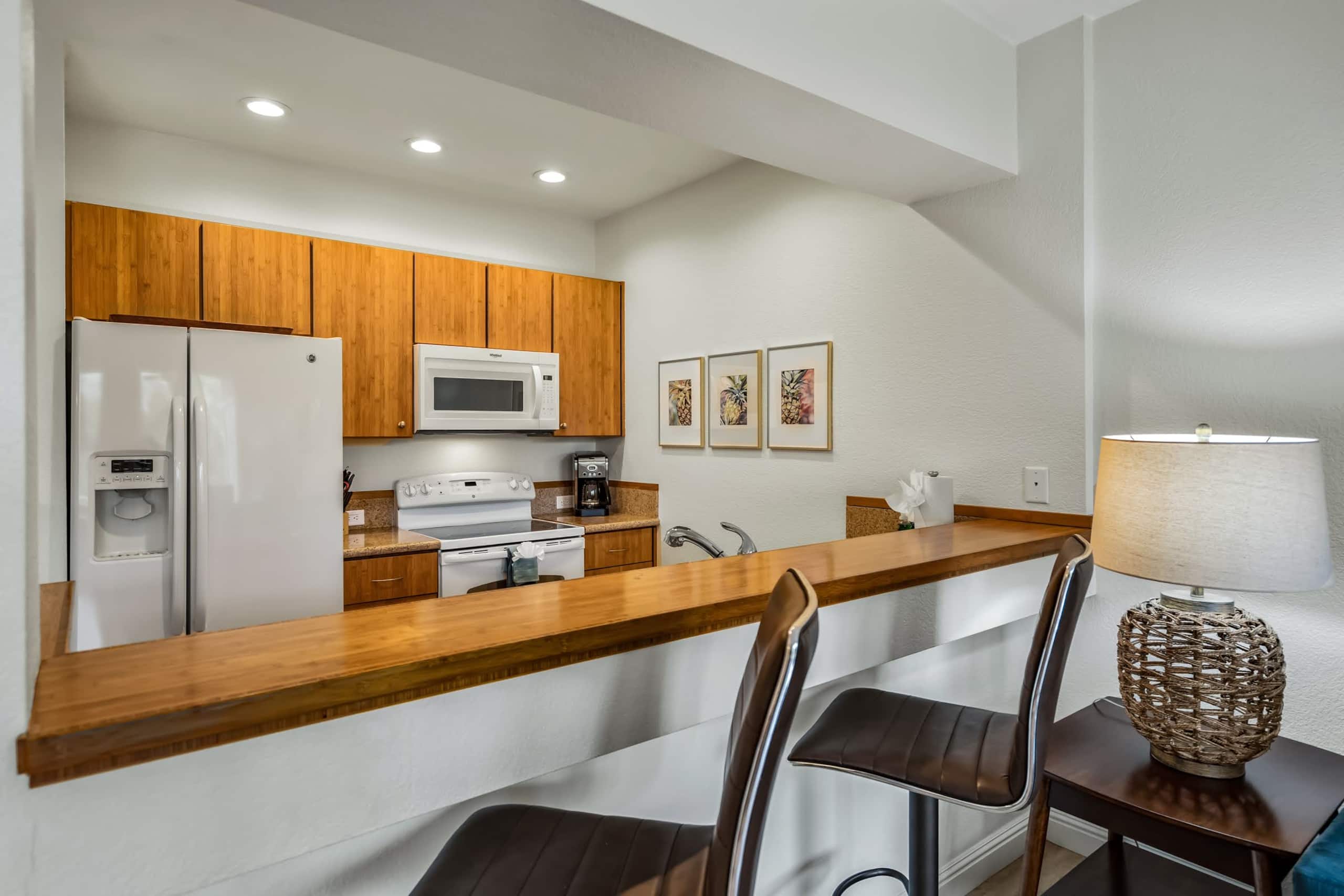 Condo in Wailea · ★4.89 · 1 bedroom · 2 beds · 2 private baths - Image 6