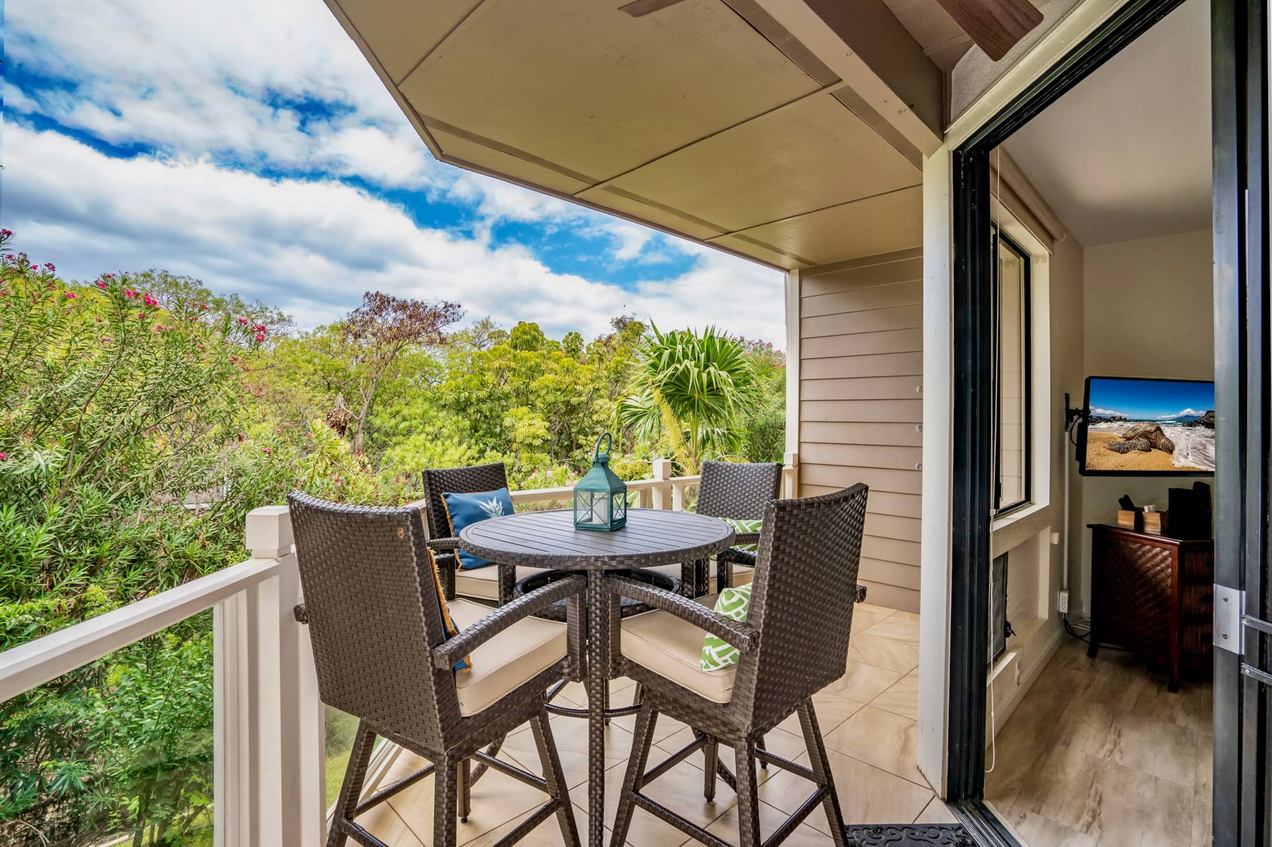 Condo in Wailea · ★4.89 · 1 bedroom · 2 beds · 2 private baths - Image 20