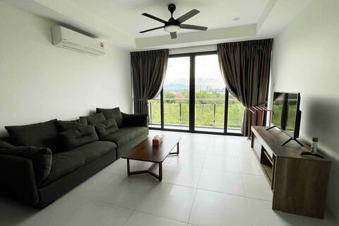 Fully equipped home near Saradise and Kch Airport