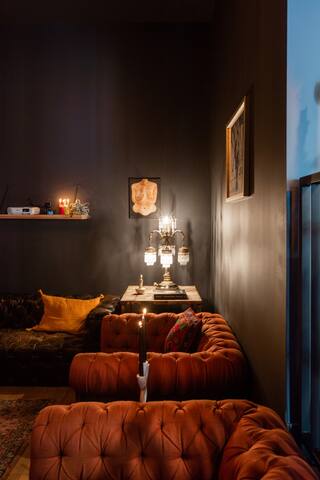 stunning contemporary oasis! gallery image 4