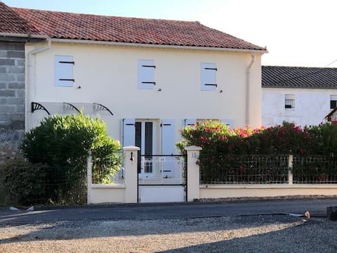 The Gîte des Lauriers Rose