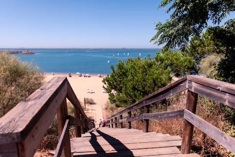 Brisa Marina Beachfront Apartment in Mazagón