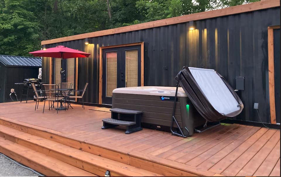 Hurst Hideaways