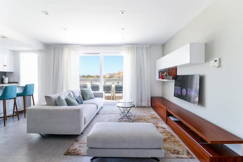 Propiedad de Airbnb exitosa: Penthouse with Large Roof Terrace & Plunge Pool en Mijas