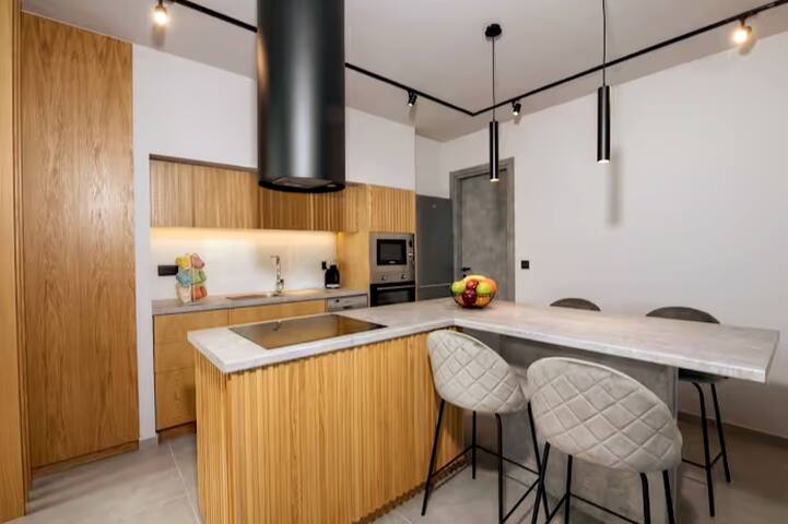 Lilium Luxury Villa (by Xenias Luxury Villas) gallery image 5