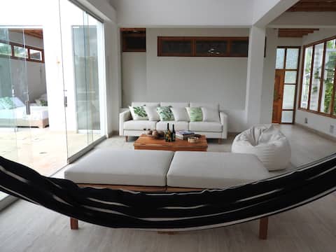 Popular Airbnb listing: VILLA CAMPESTRE, Carmen de Apicala in Carmen De Apicala