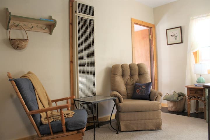 The Brook Cottage - Hayward, WI