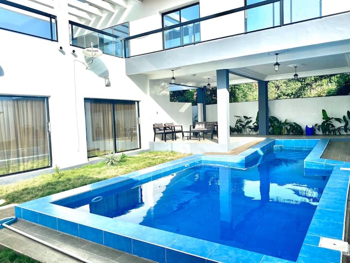 Conakry Villa Vacation Rentals Conakry, Guinea Airbnb