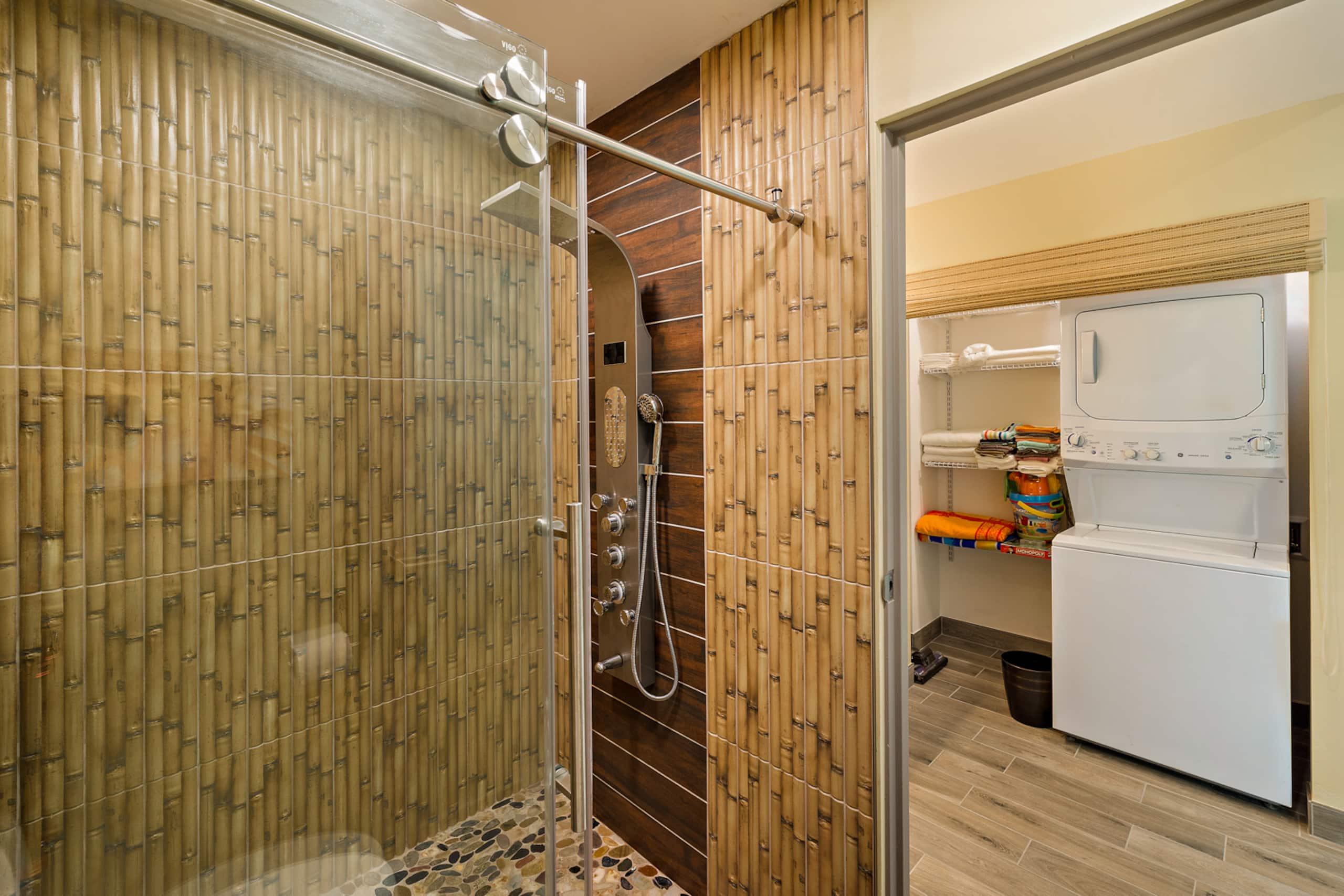 Condo in Lahaina · ★4.97 · 1 bedroom · 3 beds · 2 baths - Image 26