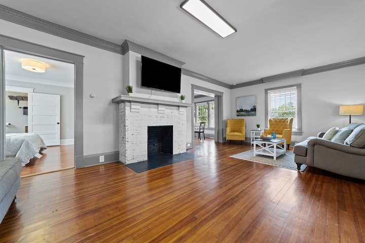 Beautiful Historical Home In Fisher Park! 4br 3ba - Lake Higgins