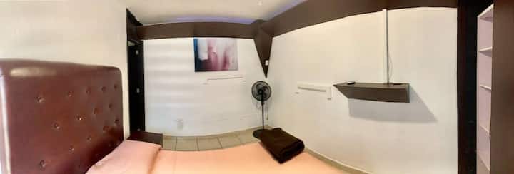 საძინებელი 1