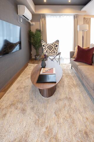 Spacious apartment with irresistible balcony view gallery image 3