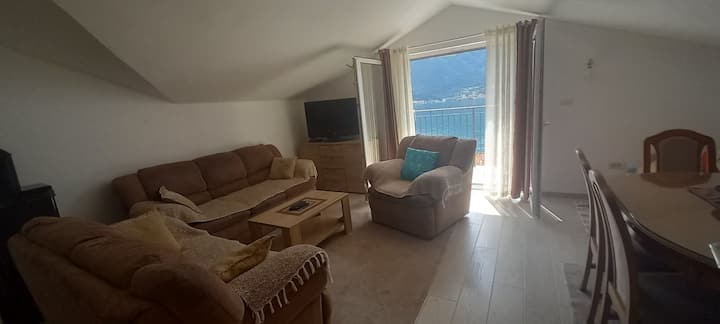 غرفة المعيشة