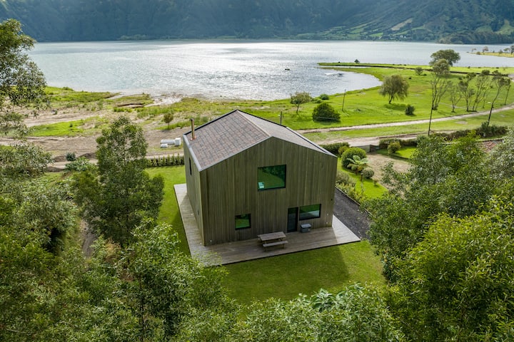 Sete Cidades Lake Cabin | Luxury & Lake View