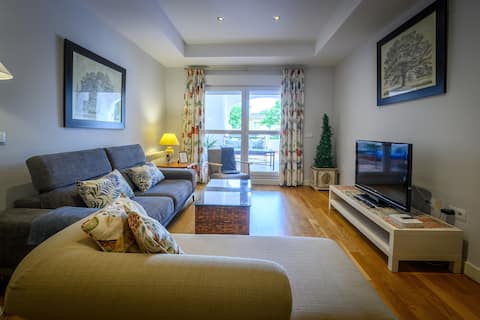 Popular Airbnb listing: New Full Apartment Private with Pool and Parking in El Puerto De Santa María