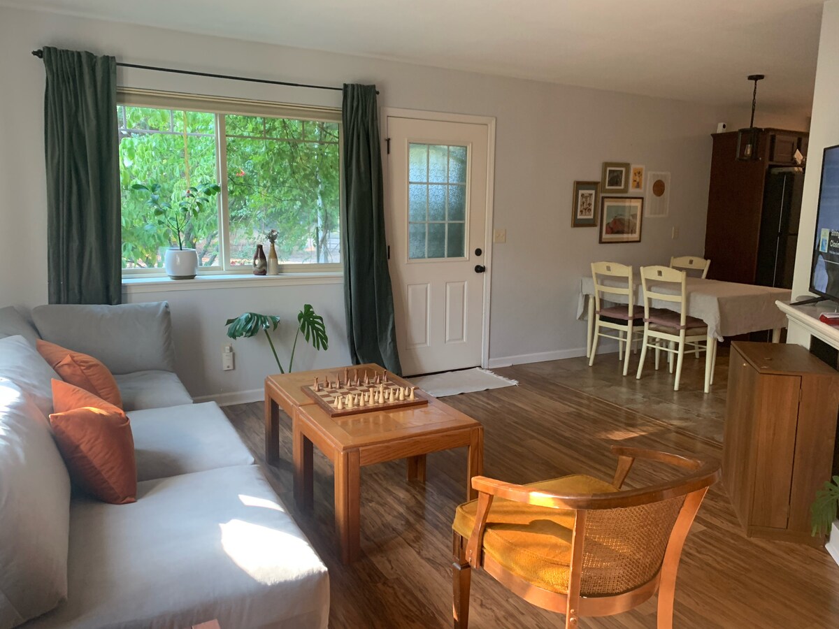 3 bedroom home Rogue River Townhouses for Rent in Rogue River, Oregon