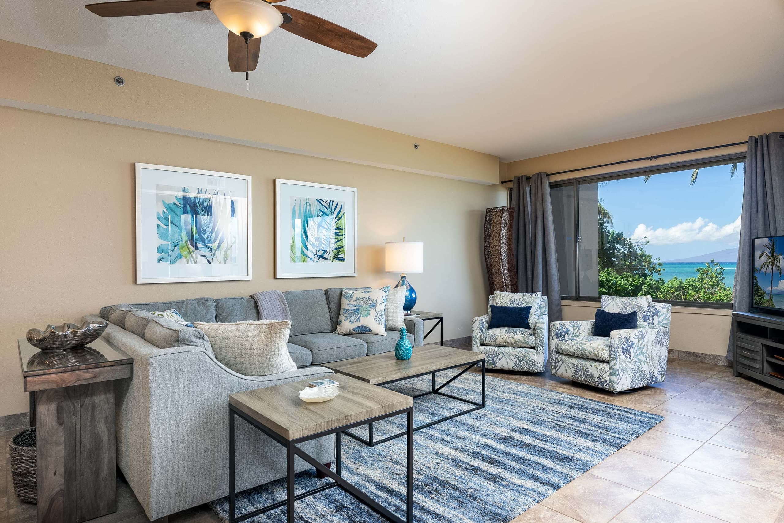 Condo in Lahaina · ★4.83 · 2 bedrooms · 4 beds · 2 baths - Image 4