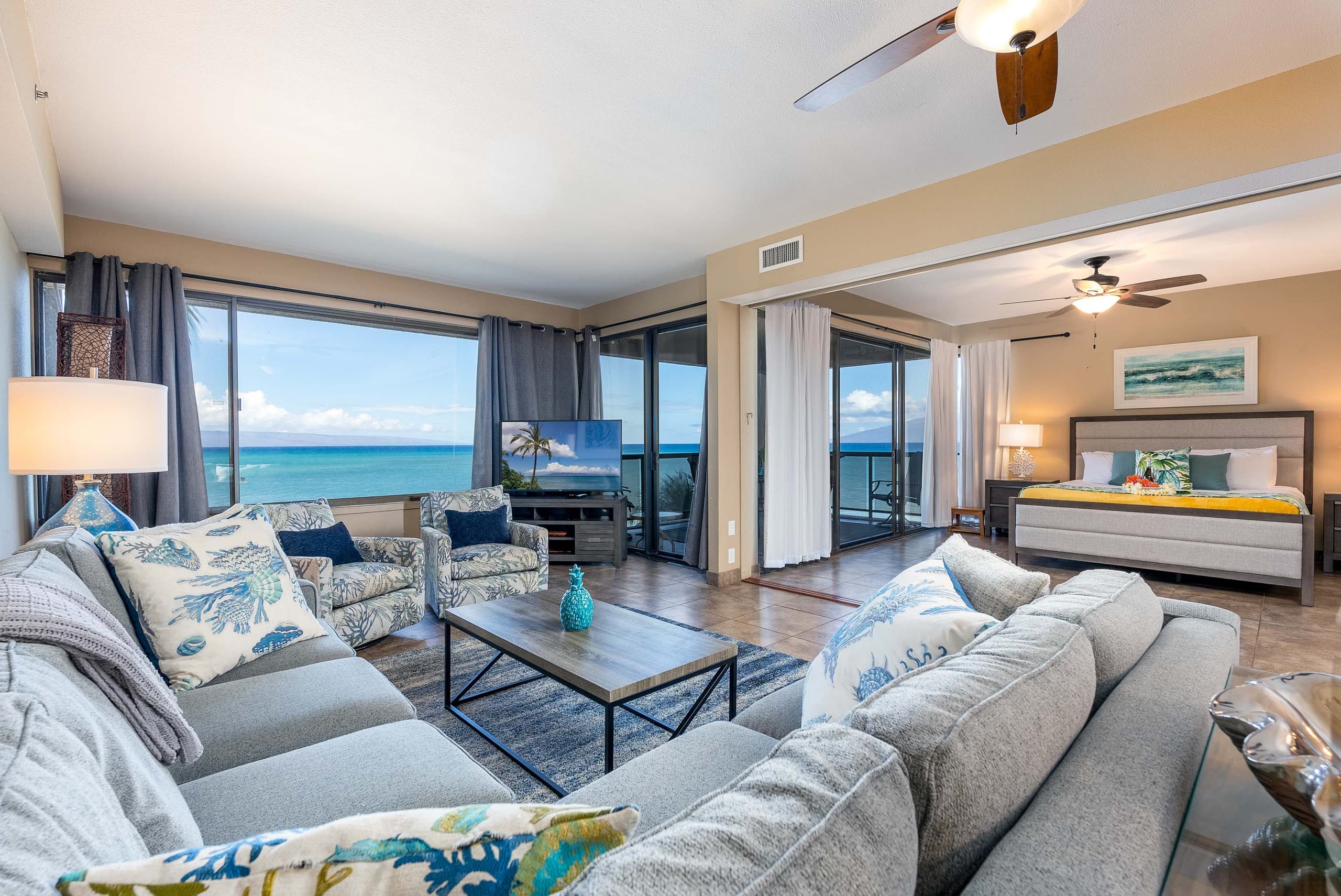 Condo in Lahaina · ★4.83 · 2 bedrooms · 4 beds · 2 baths - Image 2