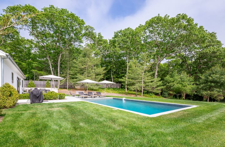 Backyard image 5