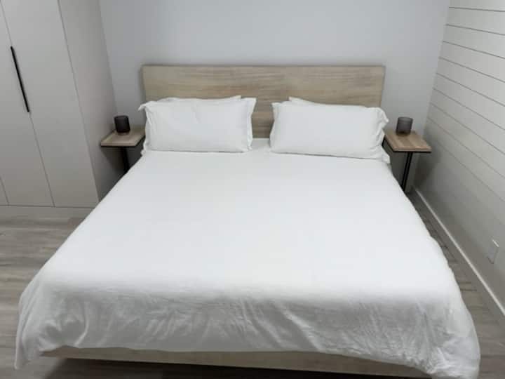 Bedroom 4 image 1