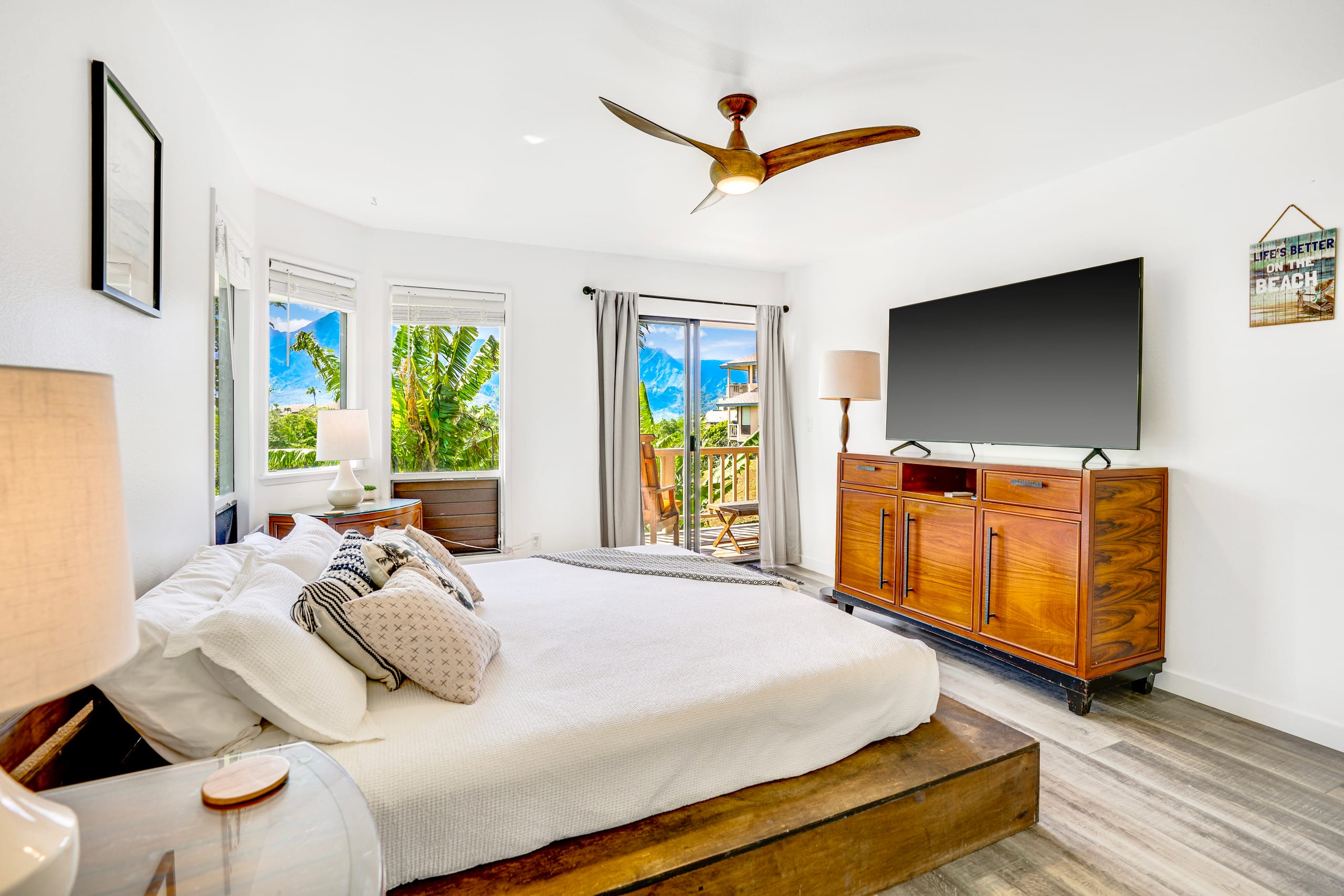 Spacious Princeville Retreat w/ Hanalei Bay View! - Photo 17