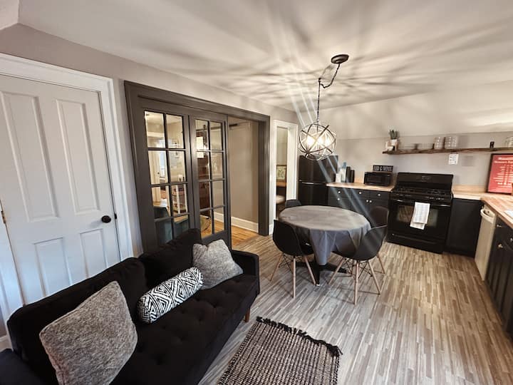 The Hamilton 1840 in Downtown Cedarburg Apartments for Rent in