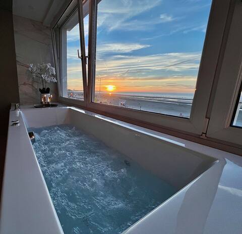 Le Haut de Gamme: Sea View - MALO'Cation