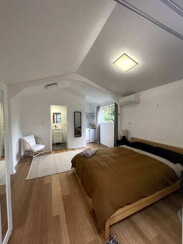 Beachside Home in Emerald Beach gallery image 3