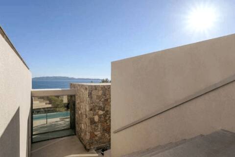 Villa Alliopi a view for the senses