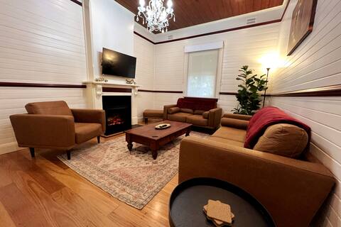 Hillview Cottage