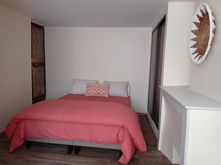 Chambre N° 2
Lit 160