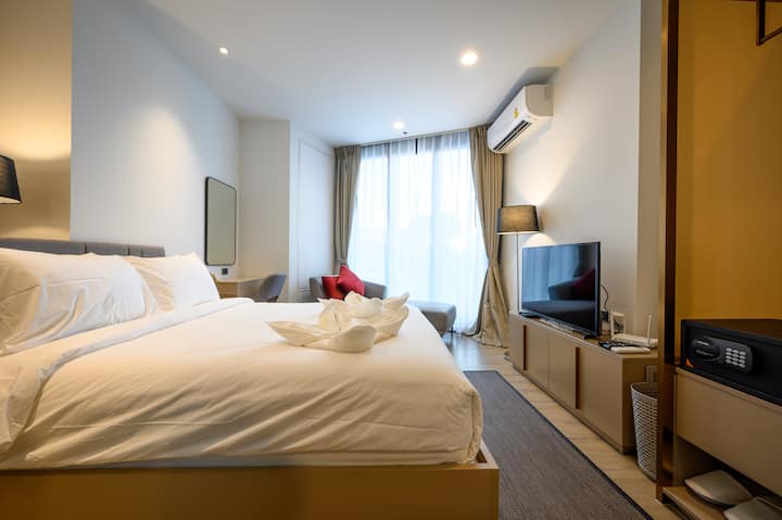 Central Condo And Amazing Facilities 300m To Beach - Pattaya City