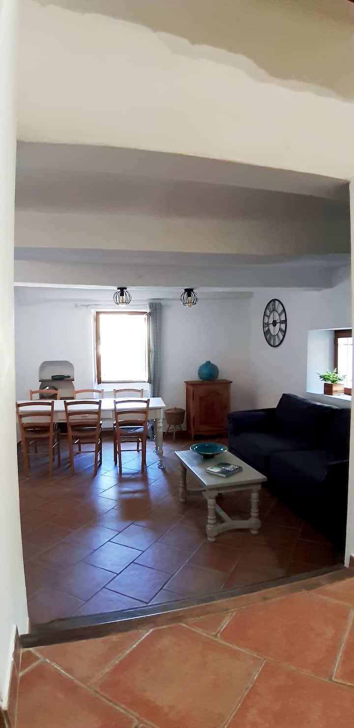 Une Maison De Famille / Labellisée 3 éToiles - Sillans-la-Cascade